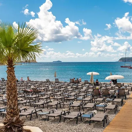 & Sunset Guest house 3*