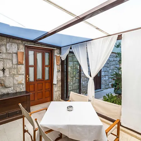 & Sunset Guest house