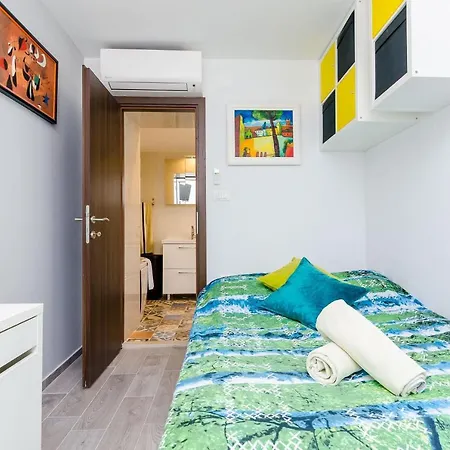 Apartment&room Sunset