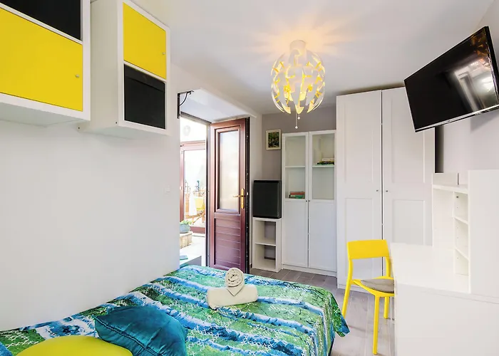 & Sunset 3* Dubrovnik